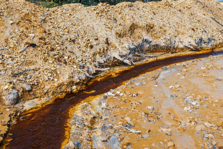 How to Spot Signs of Illicit Discharges in Stormwater